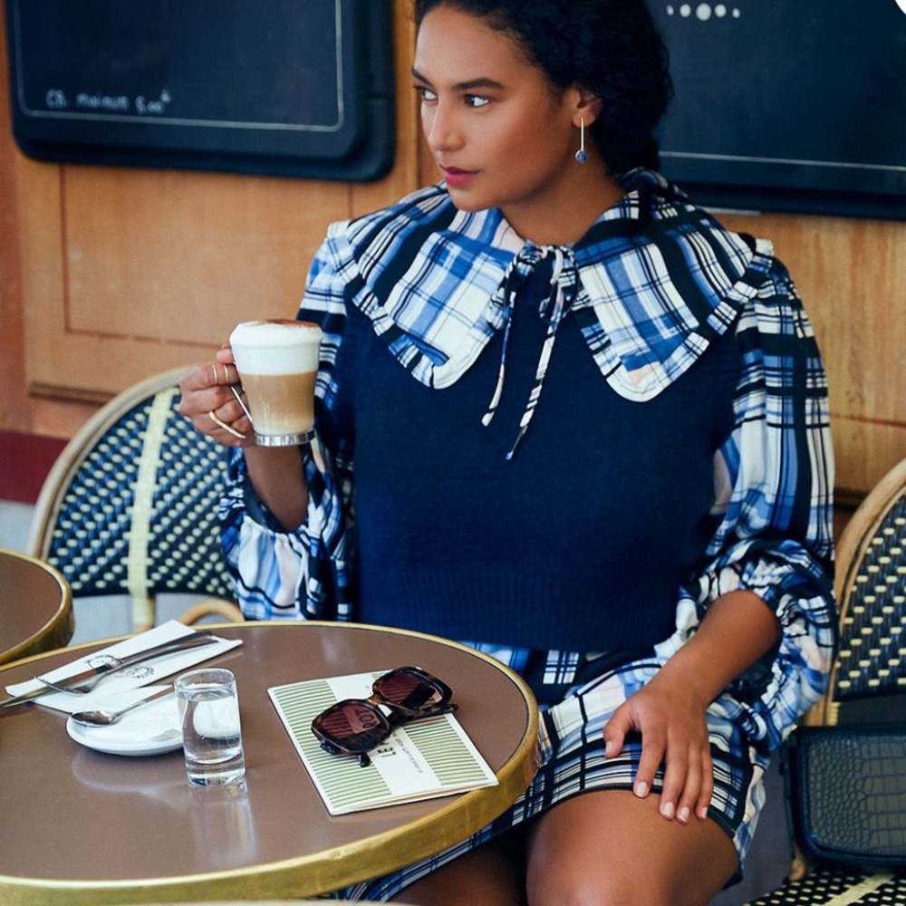 ELOQUII Navy Cropped Scalloped Edge Sweater Vest